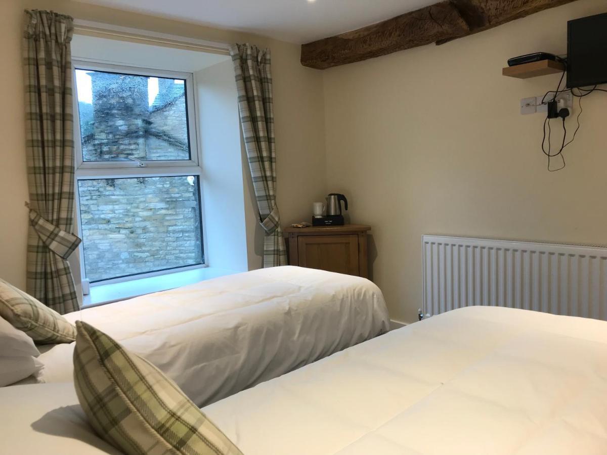 Dent Stores B&B Room photo